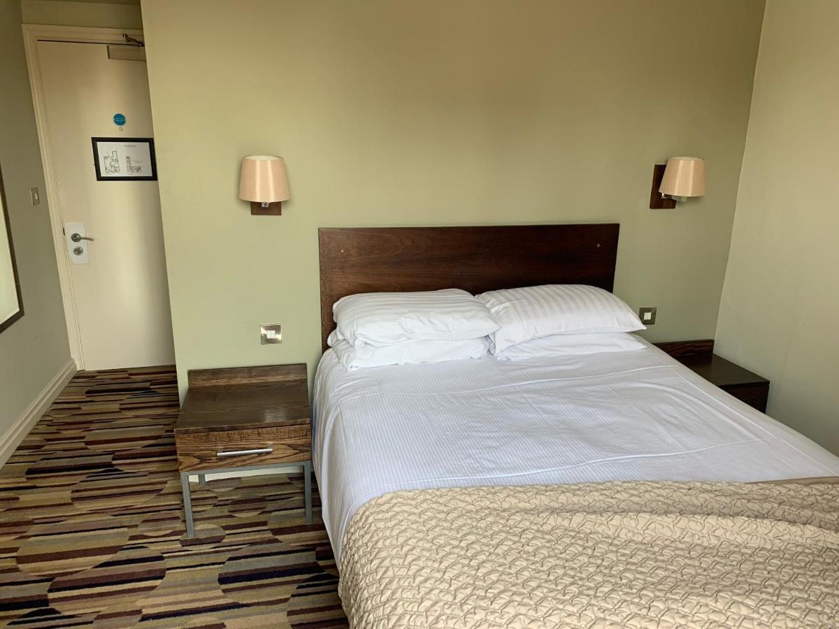 Bed and Breakfast George And Dragon Tarvin Habitación foto